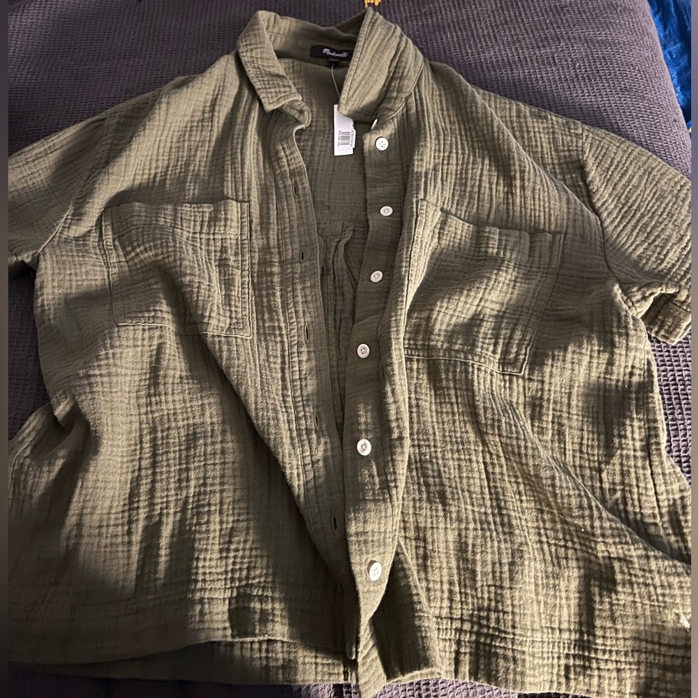 Madewell green button down short sleeve